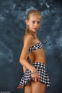 Silver-Stars Anastasia-Fashion-2